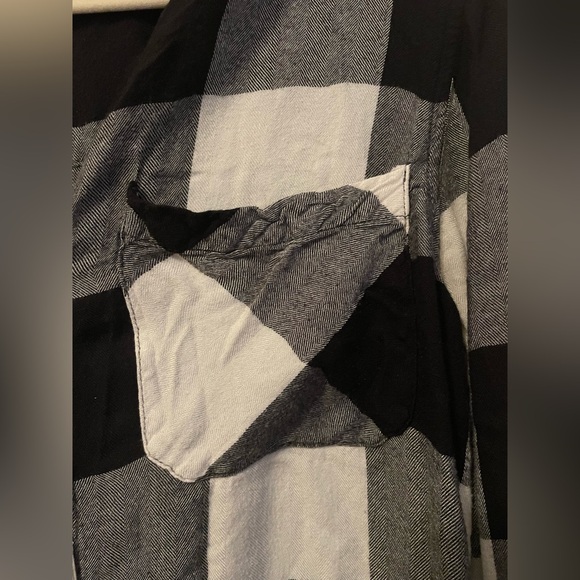 2 for $6 Black & White Flannel - Picture 7 of 8